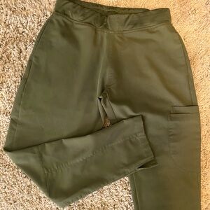 Mandala scrub pant • Olive •